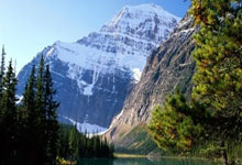 海星体育：足坛悲喜夜！皇马5：4绝杀，德丙球队爆冷德甲冠军，曼联0：1被双杀.